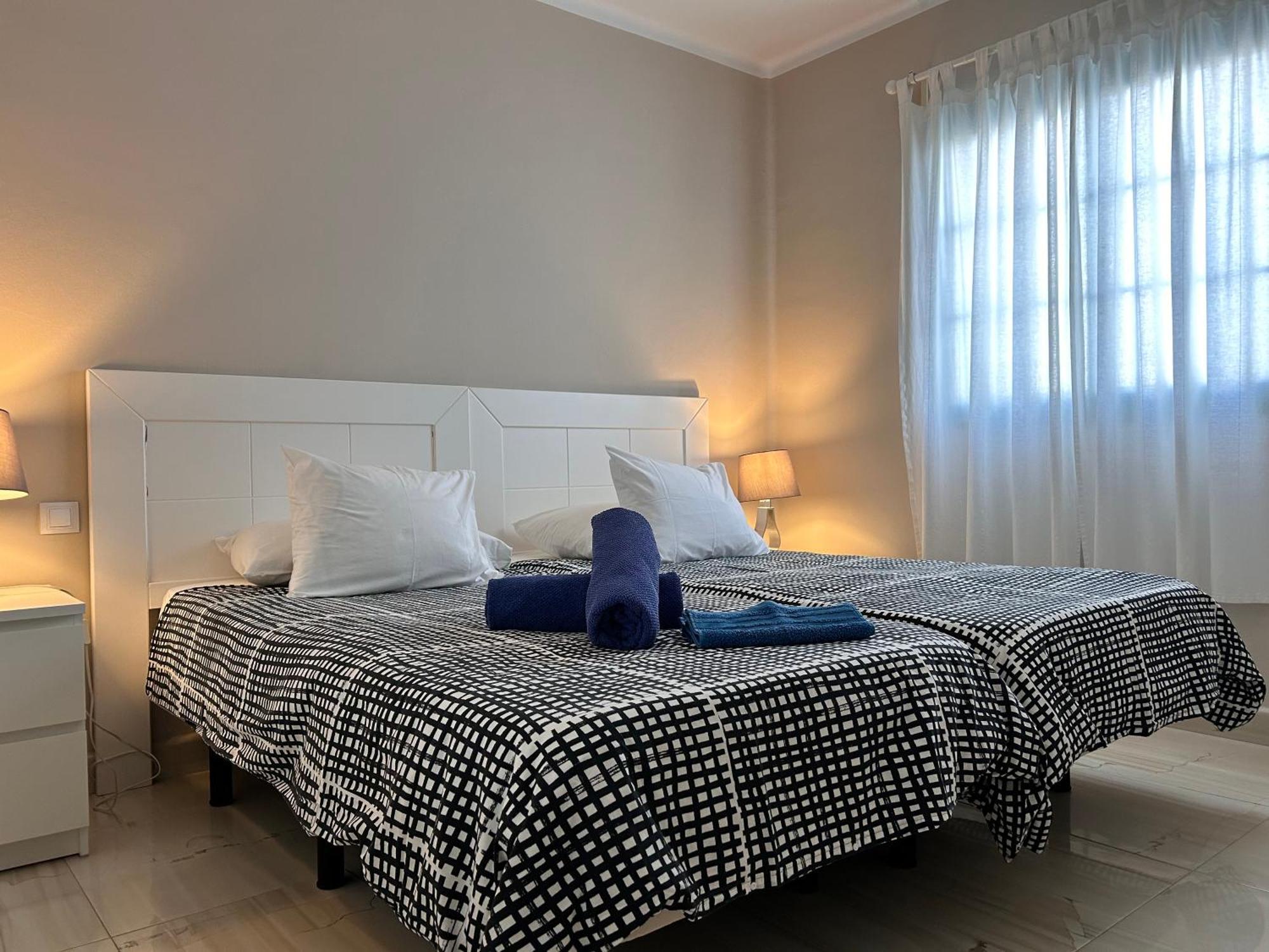 Casa Aurora Apartment ติอาส ภายนอก รูปภาพ